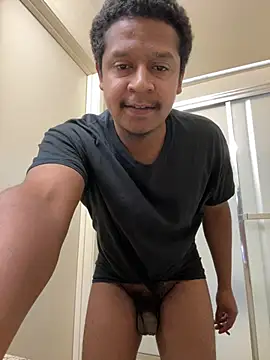 maddfreak0 online show from April 2026 09:03:02 AM