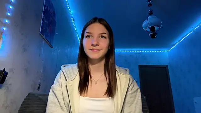 Beauty miIa online show from October 2025 03:20:01 PM