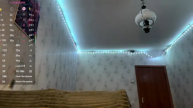 Snapshot of Beauty_miIa chatting on January 2026 03:40:02 PM Beauty miIa online show from January 2026 03:40:02 PM