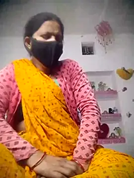 QRESABABY online show from November 2025 05:07:02 PM