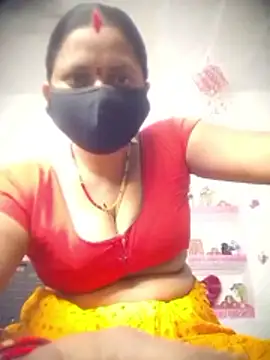 QRESABABY online show from November 2025 11:35:02 AM