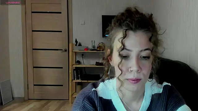 twinkle rosie online show from January 2026 06:47:02 PM