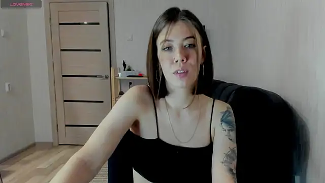 twinkle rosie online show from December 2025 12:18:02 PM