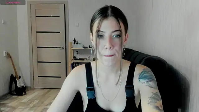 twinkle rosie online show from November 2025 05:16:02 PM