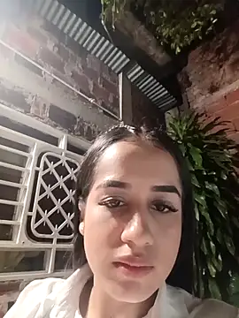 BabyCaramel18 online show from November 2025 11:32:02 PM