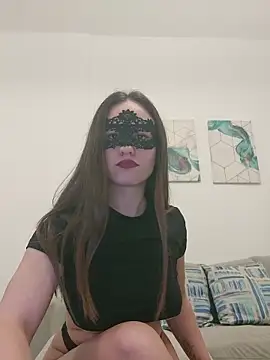 DeepLongHot online show from December 2025 09:53:01 PM