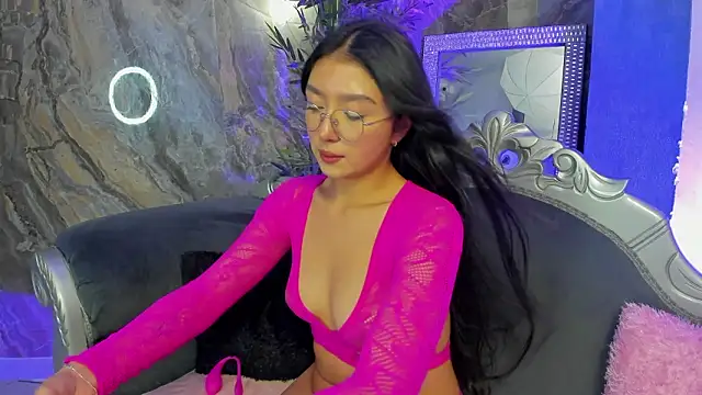 sydney miller  online show from February 2026 11:33:01 PM