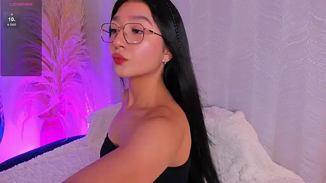 Snapshot of sydney_miller_ chatting on July 2026 01:34:02 AM sydney miller online show from July 2026 01:34:02 AM