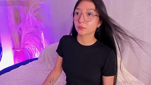Snapshot of sydney_miller_ chatting on June 2026 12:09:02 AM sydney miller online show from June 2026 12:09:02 AM