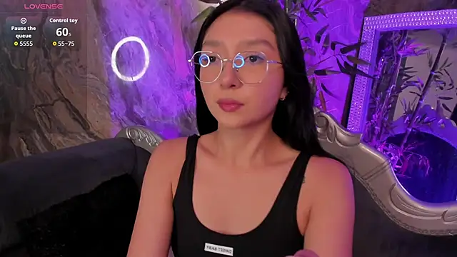 sydney miller  online show from March 2026 11:17:01 PM