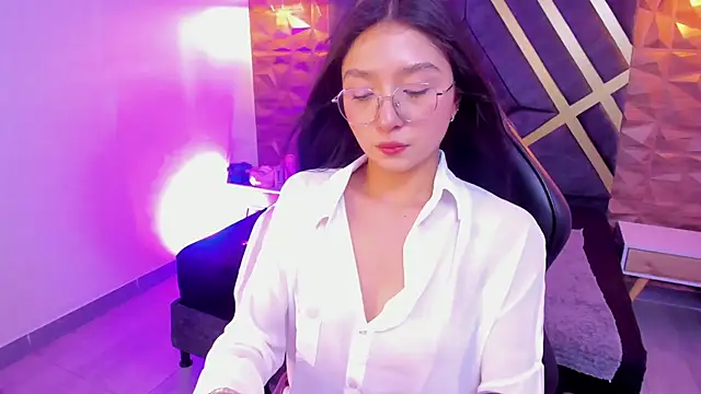 sydney miller  online show from February 2026 11:26:01 PM