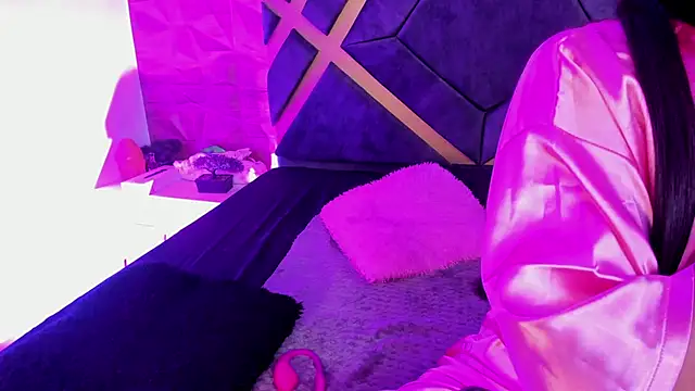 sydney miller  online show from February 2026 11:57:01 PM