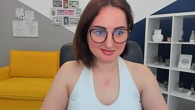 NoraSimons online show from March 2026 04:23:01 PM