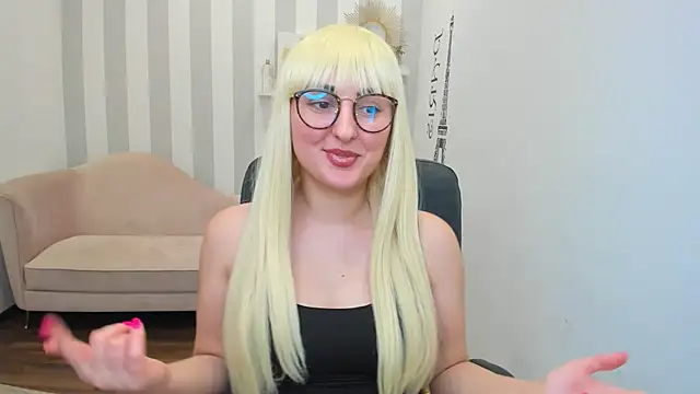 NoraSimons online show from February 2026 09:27:02 AM