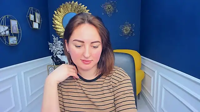 NoraSimons online show from March 2026 06:20:01 AM