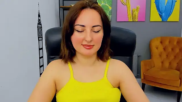 NoraSimons online show from April 2026 05:20:06 AM