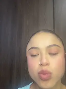 Evelinmiller97 online show from November 2025 08:57:02 PM