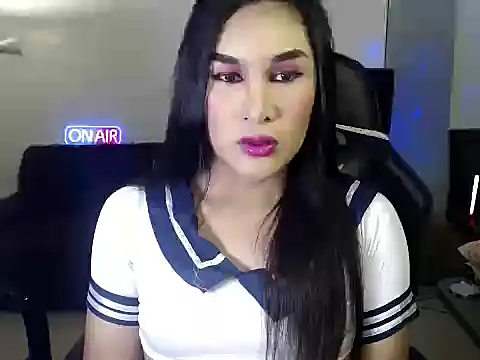 KeraMitenaa online show from May 2026 01:18:02 AM
