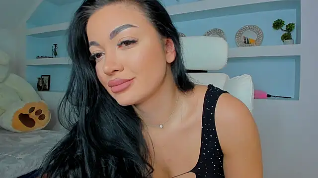 Snapshot of juliexxx chatting on October 2025 06:16:01 PM juliexxx online show from October 2025 06:16:01 PM