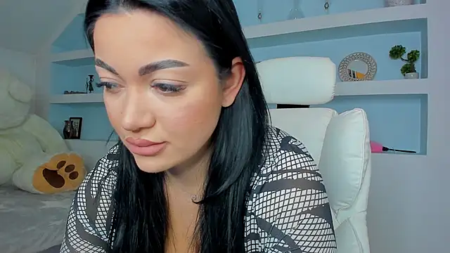 juliexxx online show from November 2025 05:17:02 PM