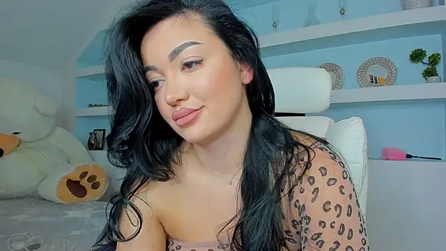 juliexxx online show from November 2025 07:25:02 PM