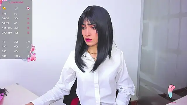 chloehanna online show from March 2026 01:36:02 PM