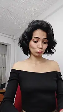 chloehanna online show from October 2025 09:35:02 PM