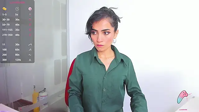 chloehanna online show from January 2026 08:36:02 PM