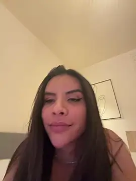 Snapshot of Thaylla_sophiiia chatting on March 2026 12:51:02 PM Thaylla sophiiia online show from March 2026 12:51:02 PM
