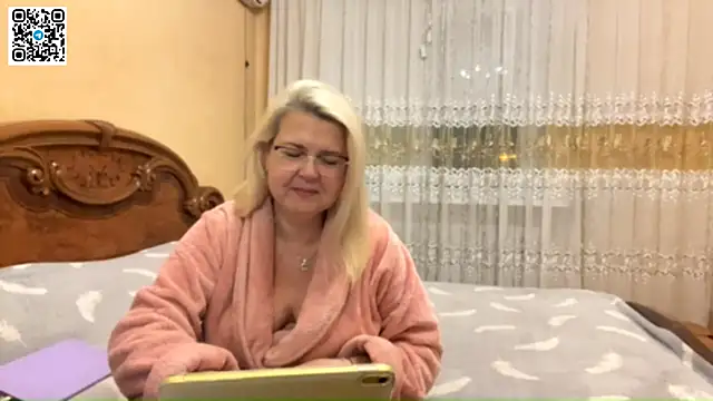 Snapshot of Galatea_2025 chatting on December 2025 08:21:01 PM Galatea 2025 online show from December 2025 08:21:01 PM