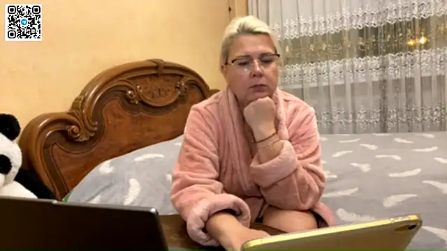 Snapshot of Galatea_2025 chatting on November 2025 06:56:01 PM Galatea 2025 online show from November 2025 06:56:01 PM