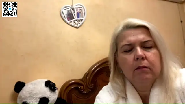 Snapshot of Galatea_2025 chatting on November 2025 04:44:02 PM Galatea 2025 online show from November 2025 04:44:02 PM