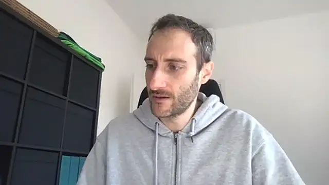 LukaShyGuy online show from January 2026 11:37:02 AM