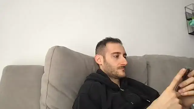 LukaShyGuy online show from March 2026 11:51:01 AM