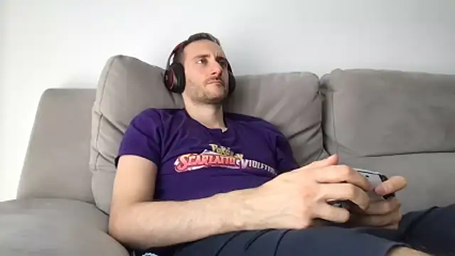 LukaShyGuy online show from May 2026 08:56:01 AM