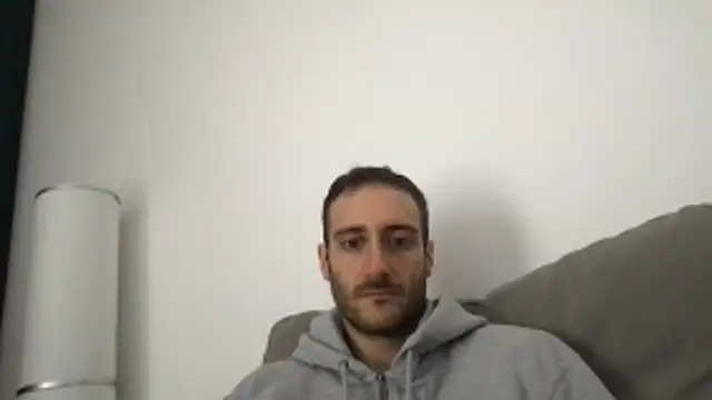 LukaShyGuy online show from February 2026 10:26:02 AM