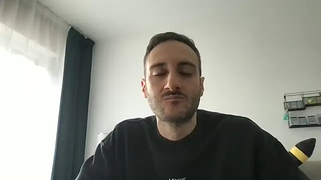 LukaShyGuy online show from March 2026 07:36:03 AM