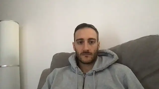 LukaShyGuy online show from February 2026 02:35:02 PM