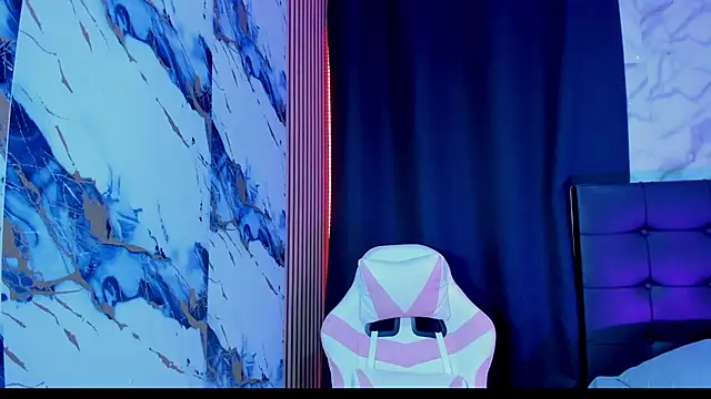 Scarlet DLuce online show from February 2026 08:54:02 AM