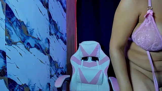 Scarlet DLuce online show from February 2026 08:59:01 AM