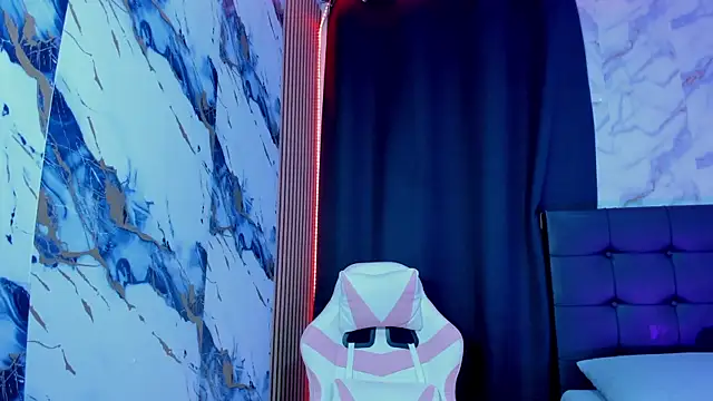 Scarlet DLuce online show from February 2026 08:59:02 AM