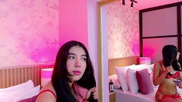 Snapshot of AdelineJhones chatting on January 2026 03:08:02 PM AdelineJhones online show from January 2026 03:08:02 PM