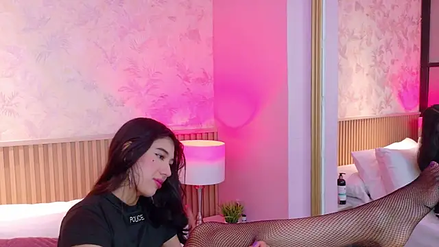 Snapshot of AdelineJhones chatting on January 2026 03:04:02 PM AdelineJhones online show from January 2026 03:04:02 PM