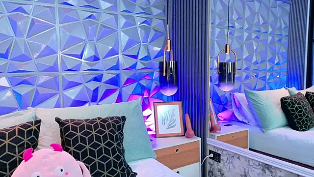 AdelineJhones online show from March 2026 02:07:01 PM