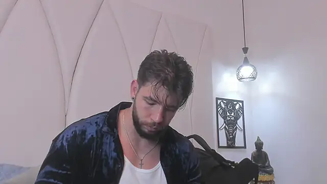 JACKSON STIFLER online show from January 2026 11:52:02 PM