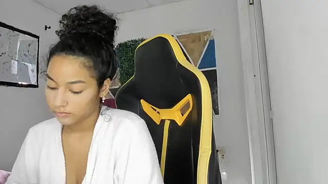 emily stars1 online show from February 2026 09:15:01 PM