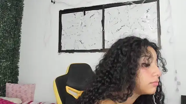 emily stars1 online show from January 2026 10:41:02 AM