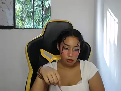 emily stars1 online show from November 2025 08:42:01 PM