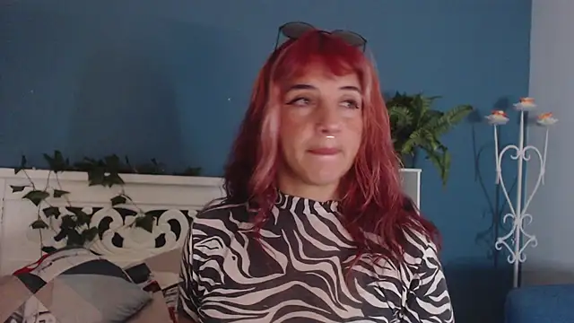 Samantha  Benet online show from March 2026 08:20:01 PM