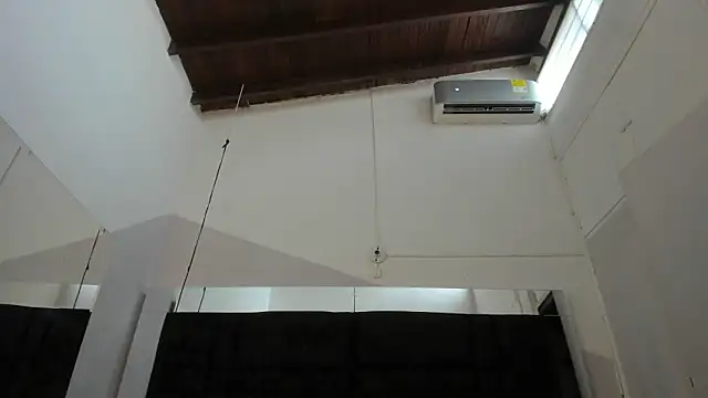 EmmadaSilva online show from March 2026 04:41:01 PM